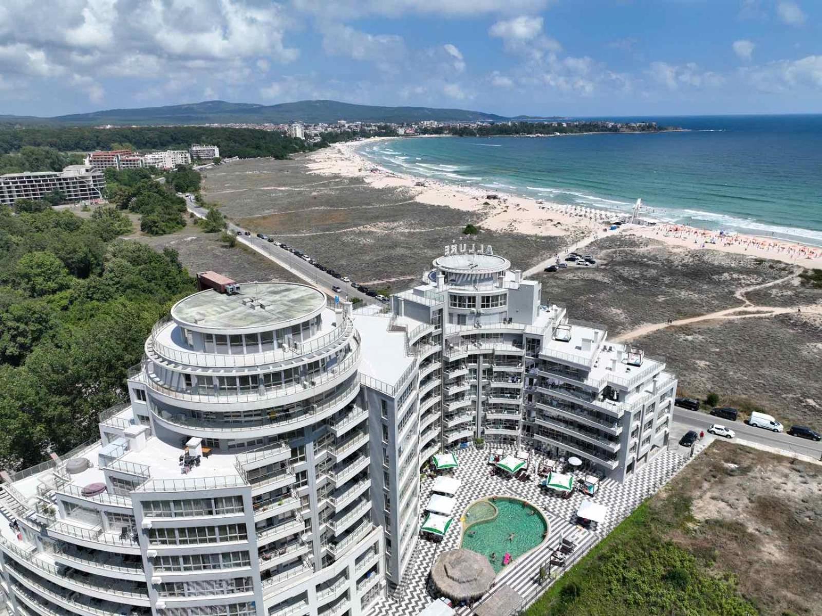 بريمورسكو Allure Beach Resort Aparthotel المظهر الخارجي الصورة