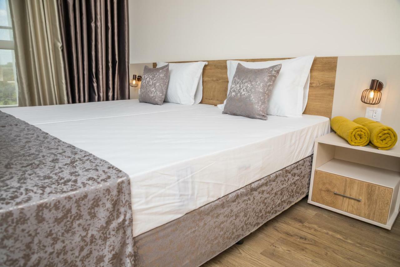 بريمورسكو Allure Beach Resort Aparthotel المظهر الخارجي الصورة