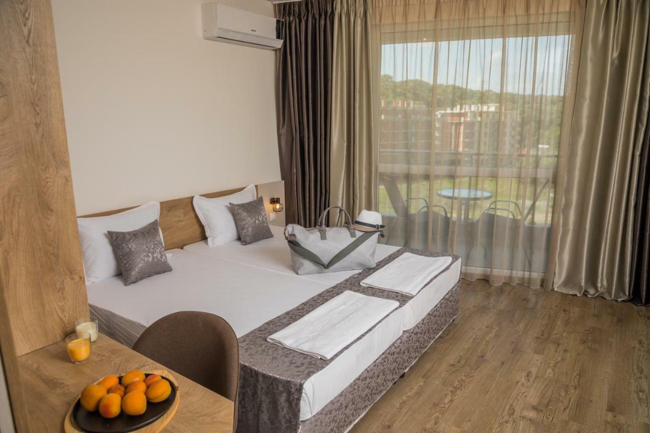 بريمورسكو Allure Beach Resort Aparthotel المظهر الخارجي الصورة