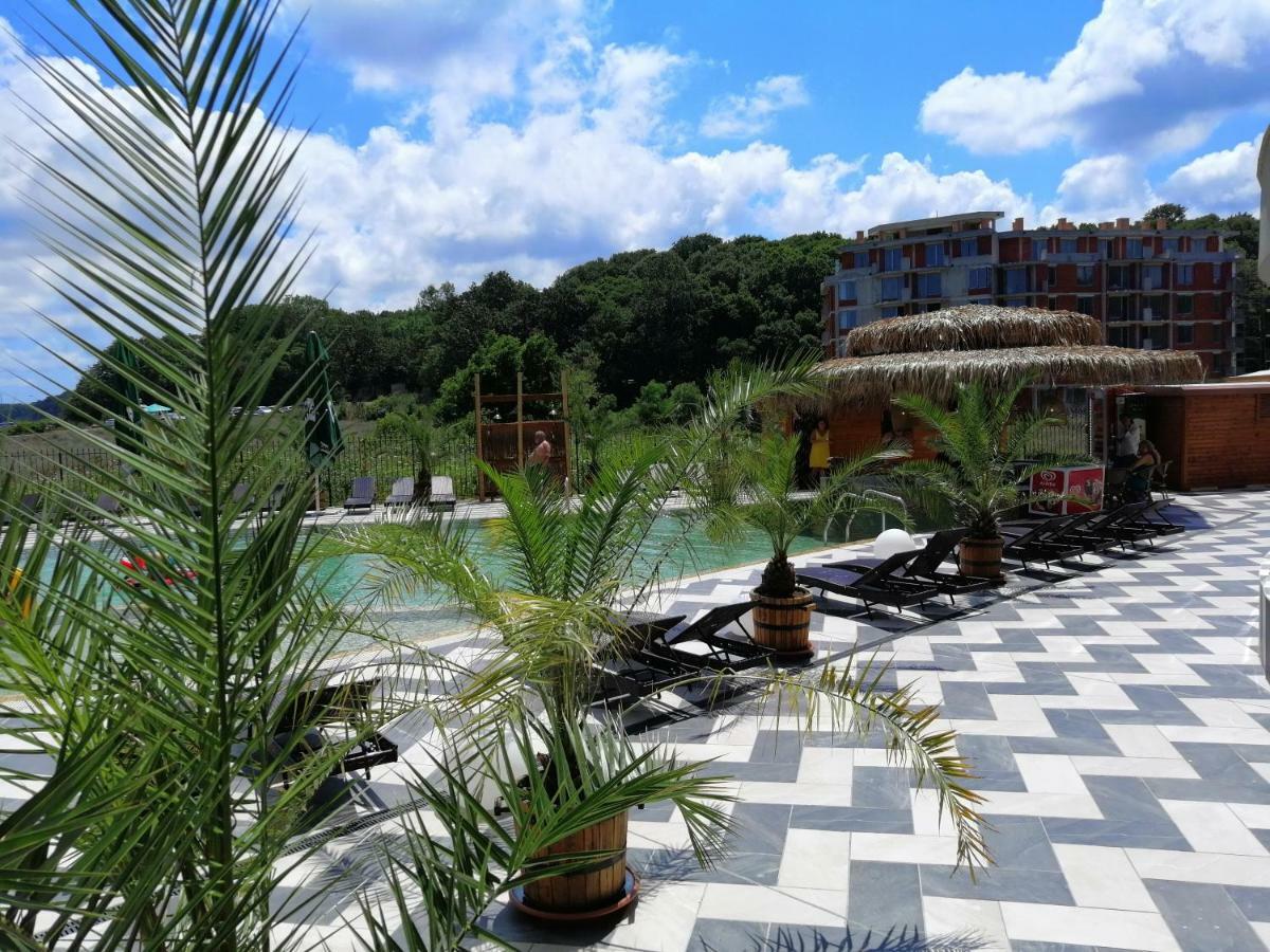 بريمورسكو Allure Beach Resort Aparthotel المظهر الخارجي الصورة