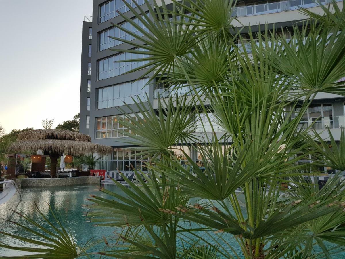 بريمورسكو Allure Beach Resort Aparthotel المظهر الخارجي الصورة