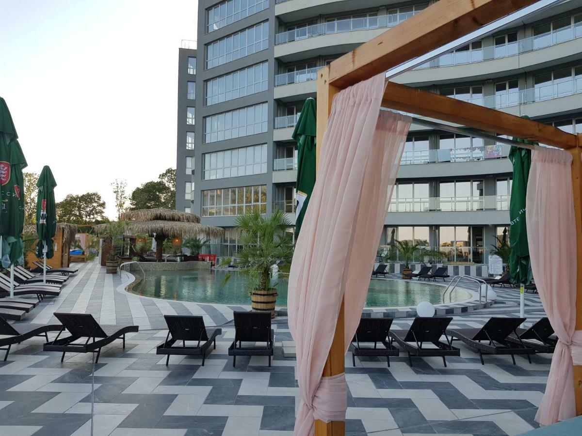 بريمورسكو Allure Beach Resort Aparthotel المظهر الخارجي الصورة